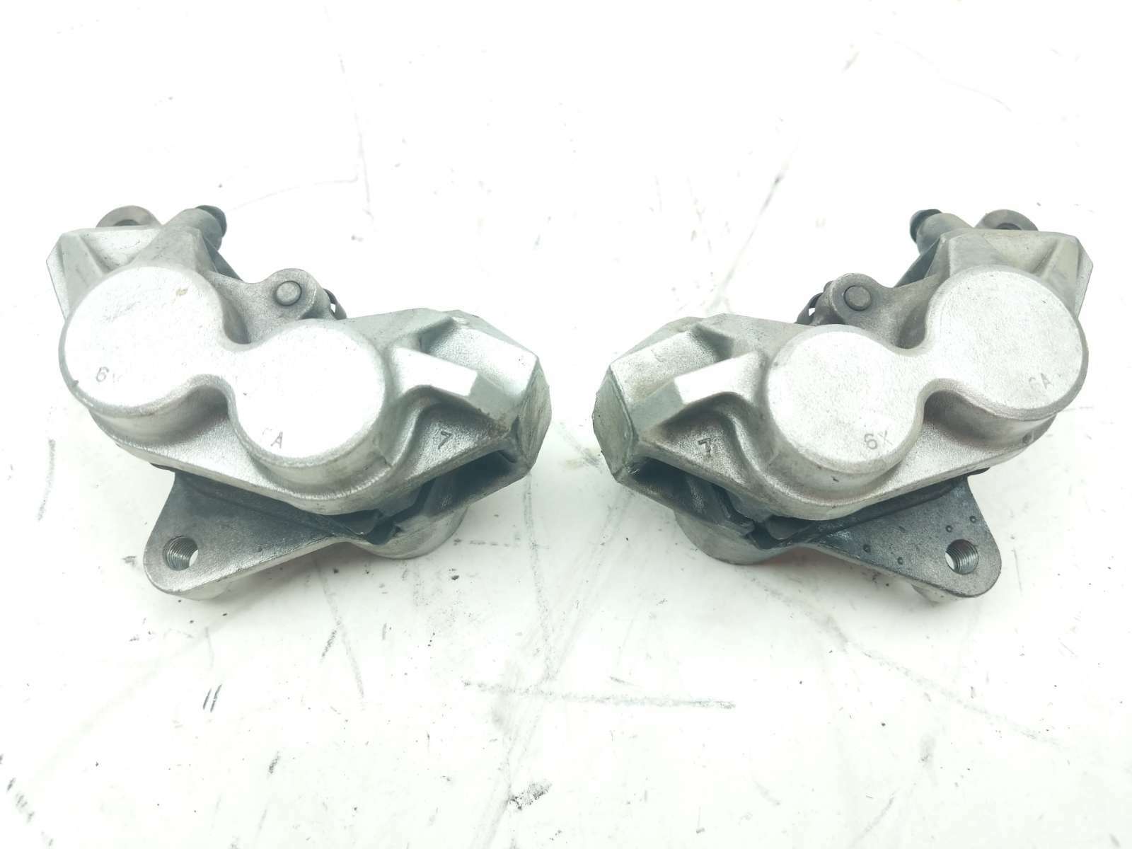 07 Yamaha Stratoliner XV 1900Front Brake Calipers