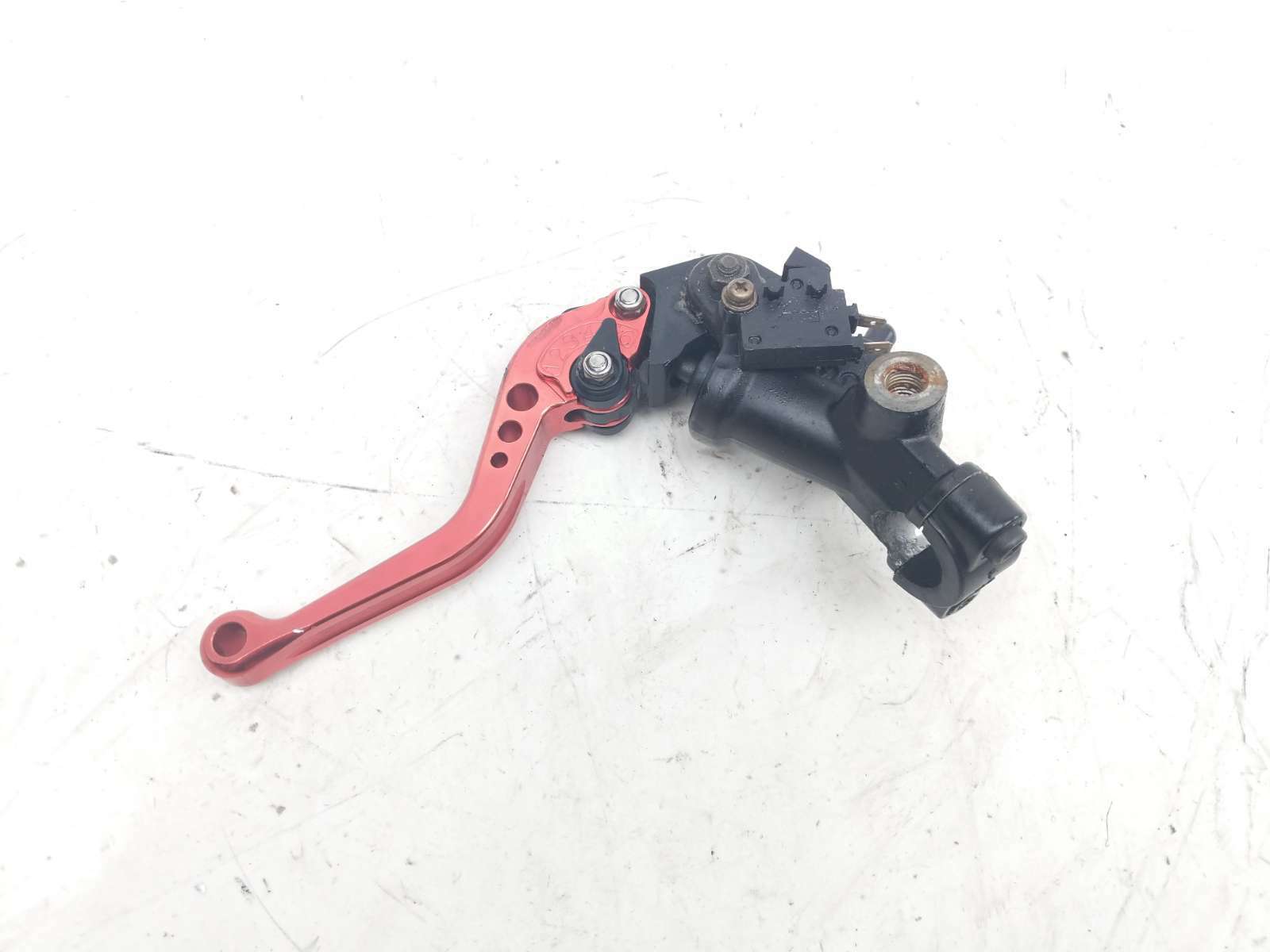 05 Yamaha YZF-R1 Left Side Clutch Hand Lever Perch