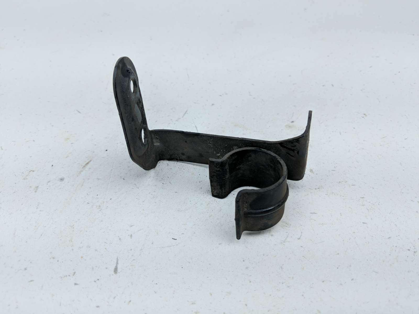 22 Can Am Outlander 570 Brake Hose Line Mount Bracket