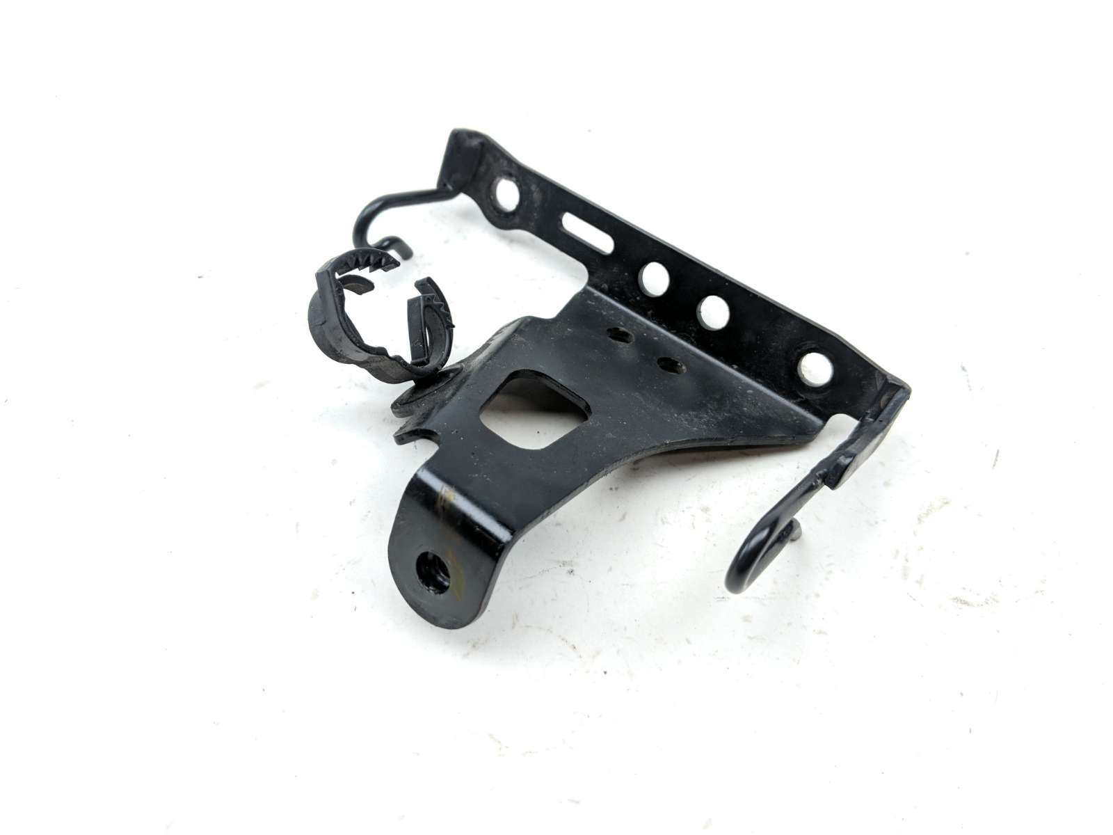 19 Kawasaki Ninja 650 EX650 Right Lower Guide Mount Bracket