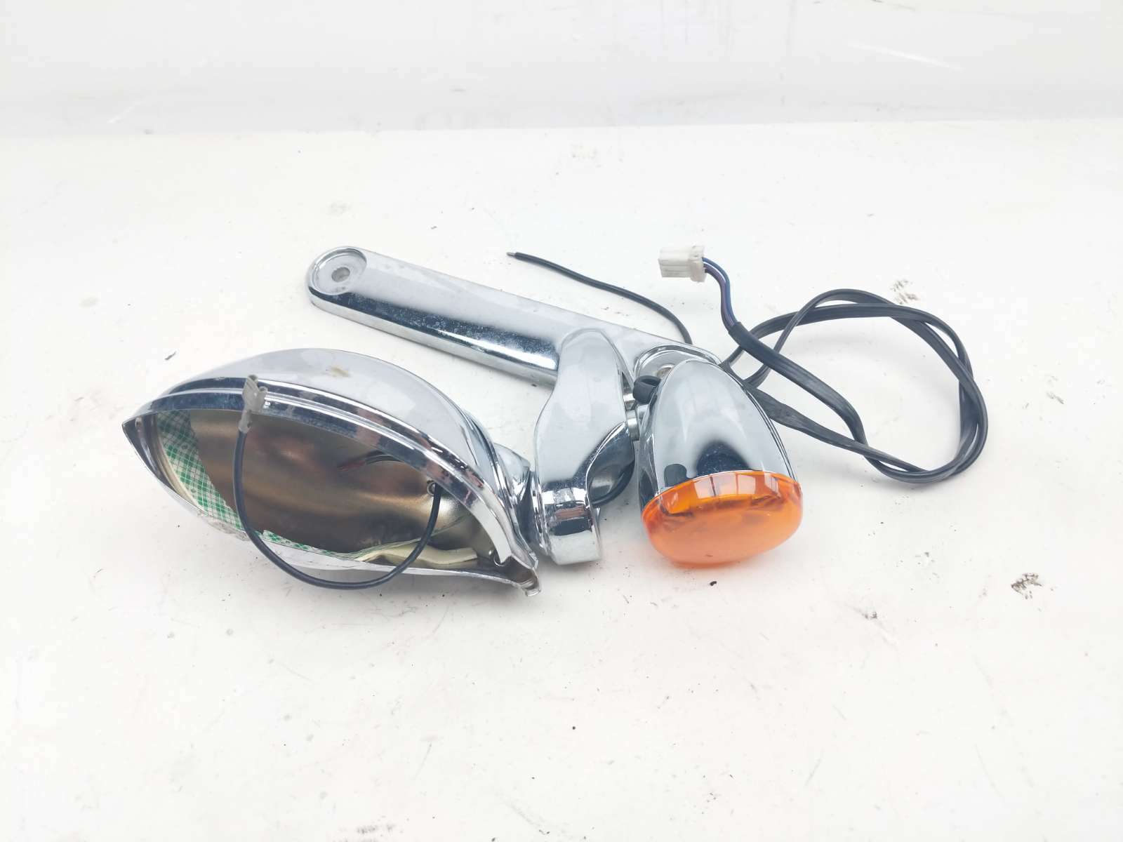 14 Harley Davidson FLD Switchback Front Left Turn Signal Fog Light  12700051