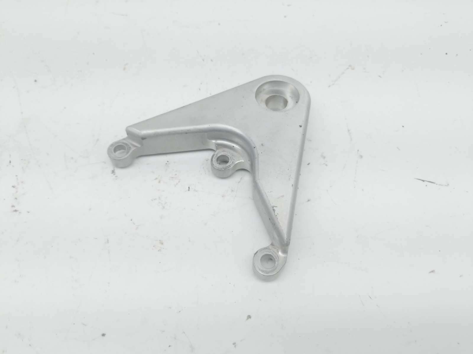 13 14 Triumph Thruxton Classic 900 Left Engine Motor Mount Bracket