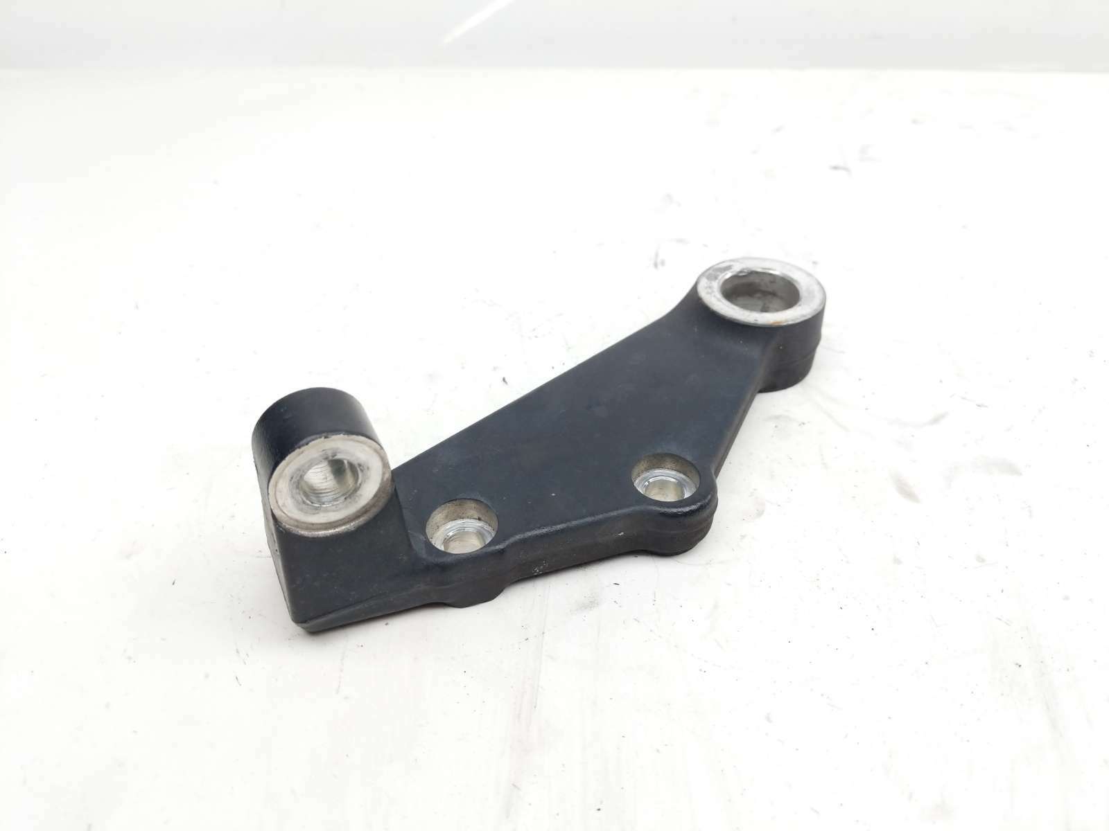 09 Suzuki VZ 1500 Intruder Boulevard M90 Rear Brake Caliper Mount Bracket