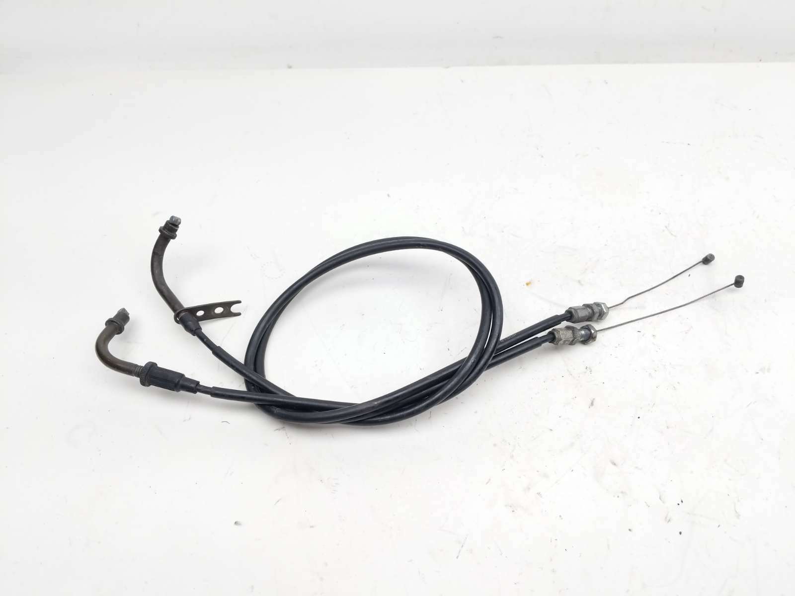 07 Suzuki GSXR 600 750 Throttle Cable Lines