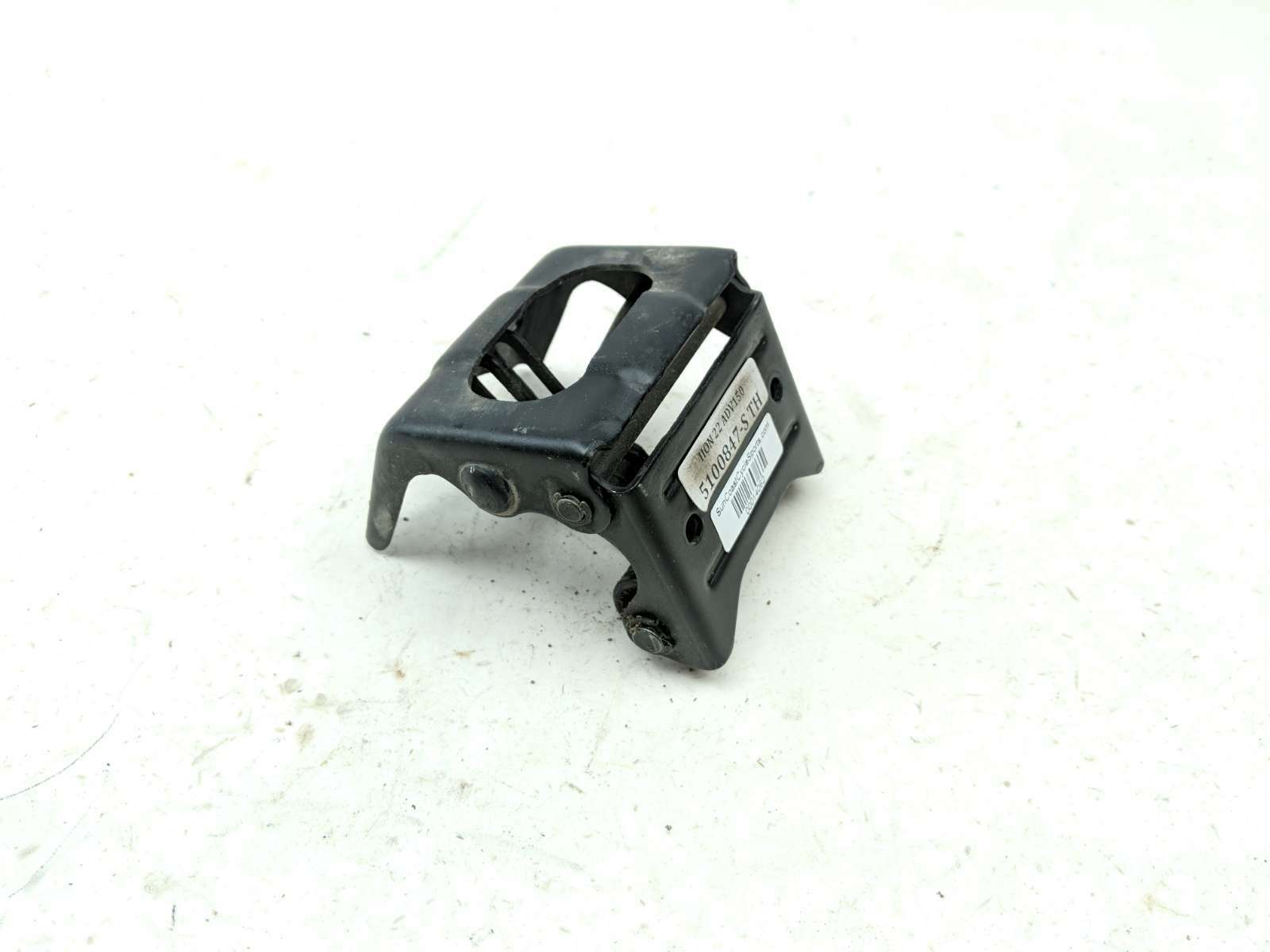 21 22 Honda Adventure ADV 150 Sear Hinge Latch Clip