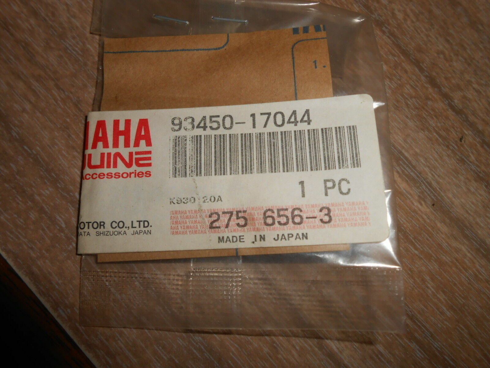 Yamaha Inner Circlip 1982-1983 YT125 93450-17044 QTY 2