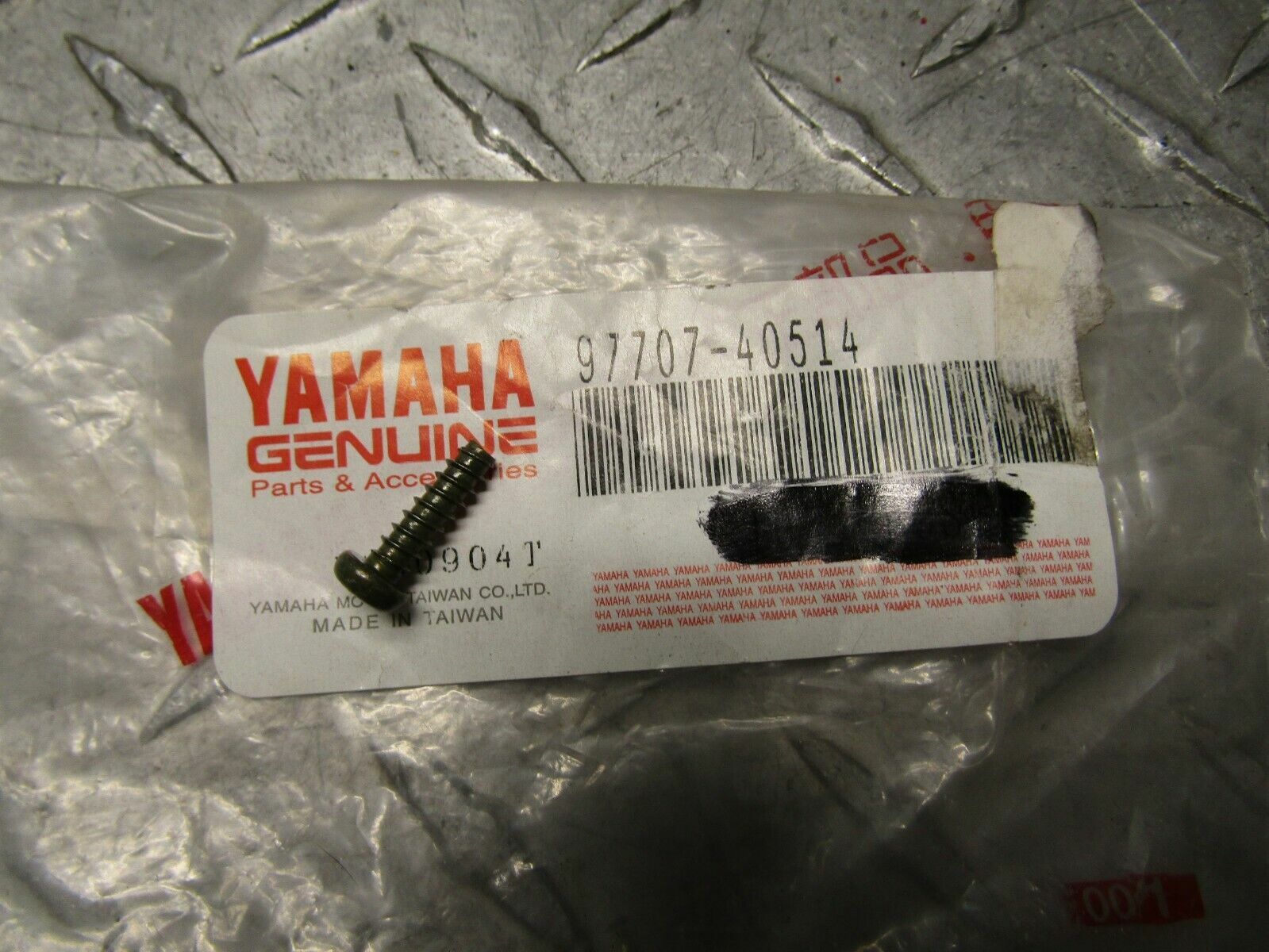 Yamaha OEM Tapping Screw 97707-40514 QTY 2