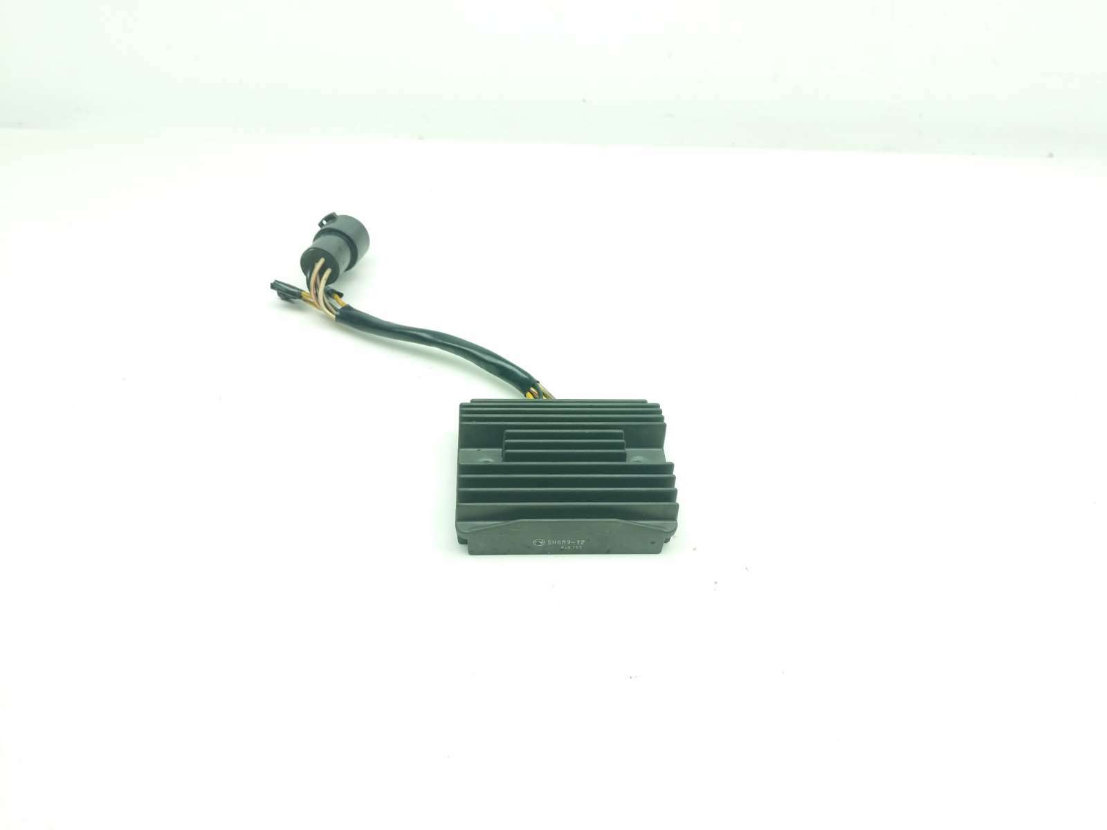 00 Kawasaki Ninja ZX1200 ZX12R Voltage Regulator Rectifier SH689