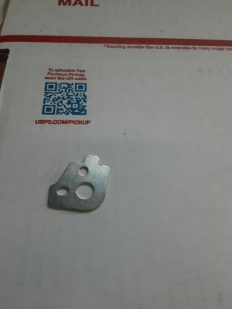Honda 50718-MN8-000 - PLATE