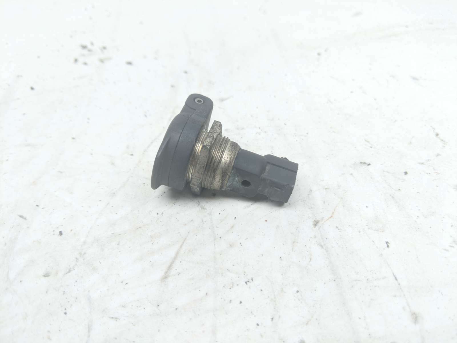 97 BMW R1100 RT Charging Charge Button Switch Plug F