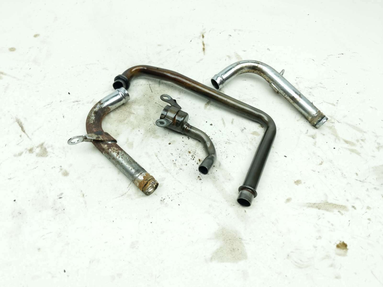 01 Honda VT1100C Shadow Spirit Engine Motor Oil Line Pipe Tubes H