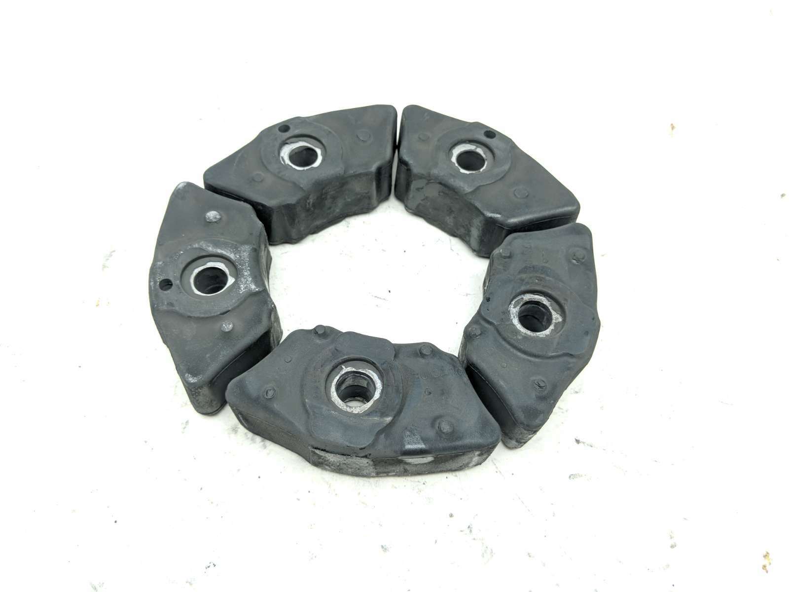 01 Honda VT1100C Shadow Spirit Rear Wheel Cush Drive Sprocket Hub Rubbers