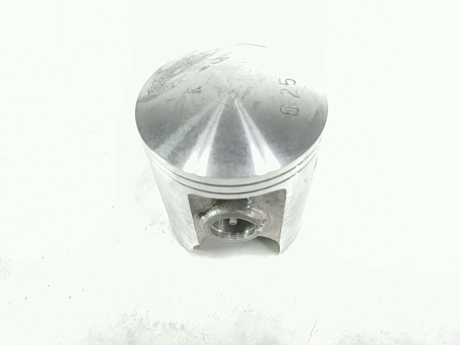 Suzuki Piston Head RM125 12110-14113-025