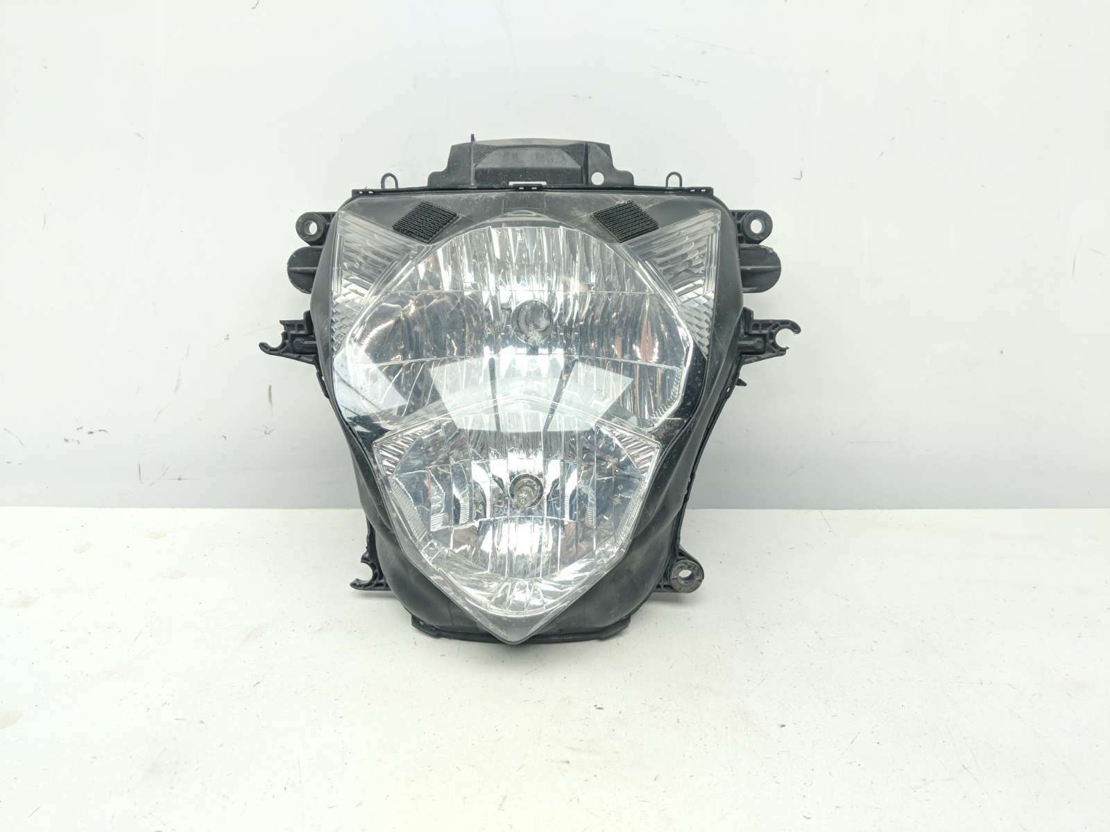 15 Suzuki GSXR 600 750 Front Headlight Head Light Lamp