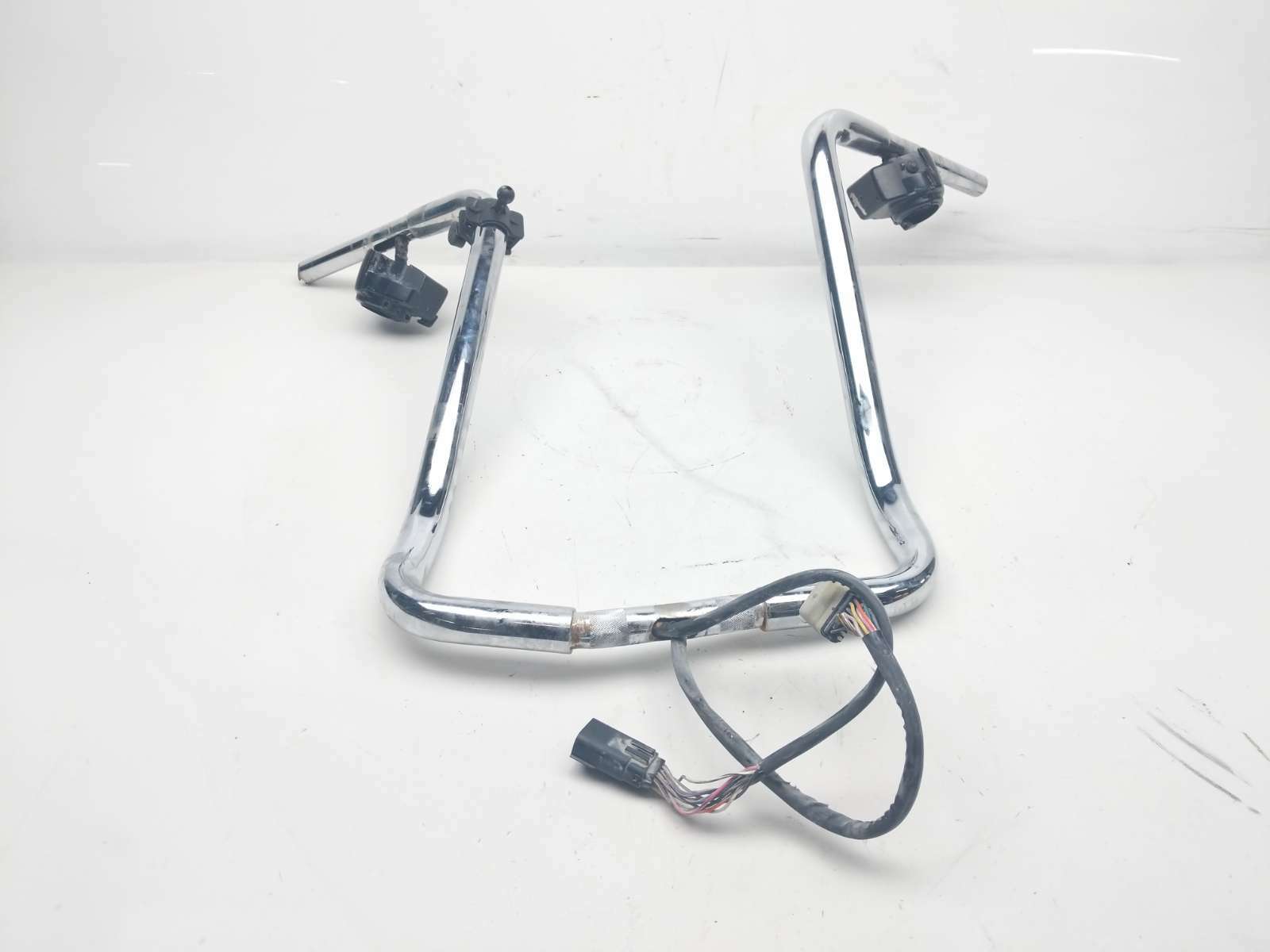 07 Harley Ultra Classic Electra Glide FLHTCUI Front Handlebar Handle Bar BENT