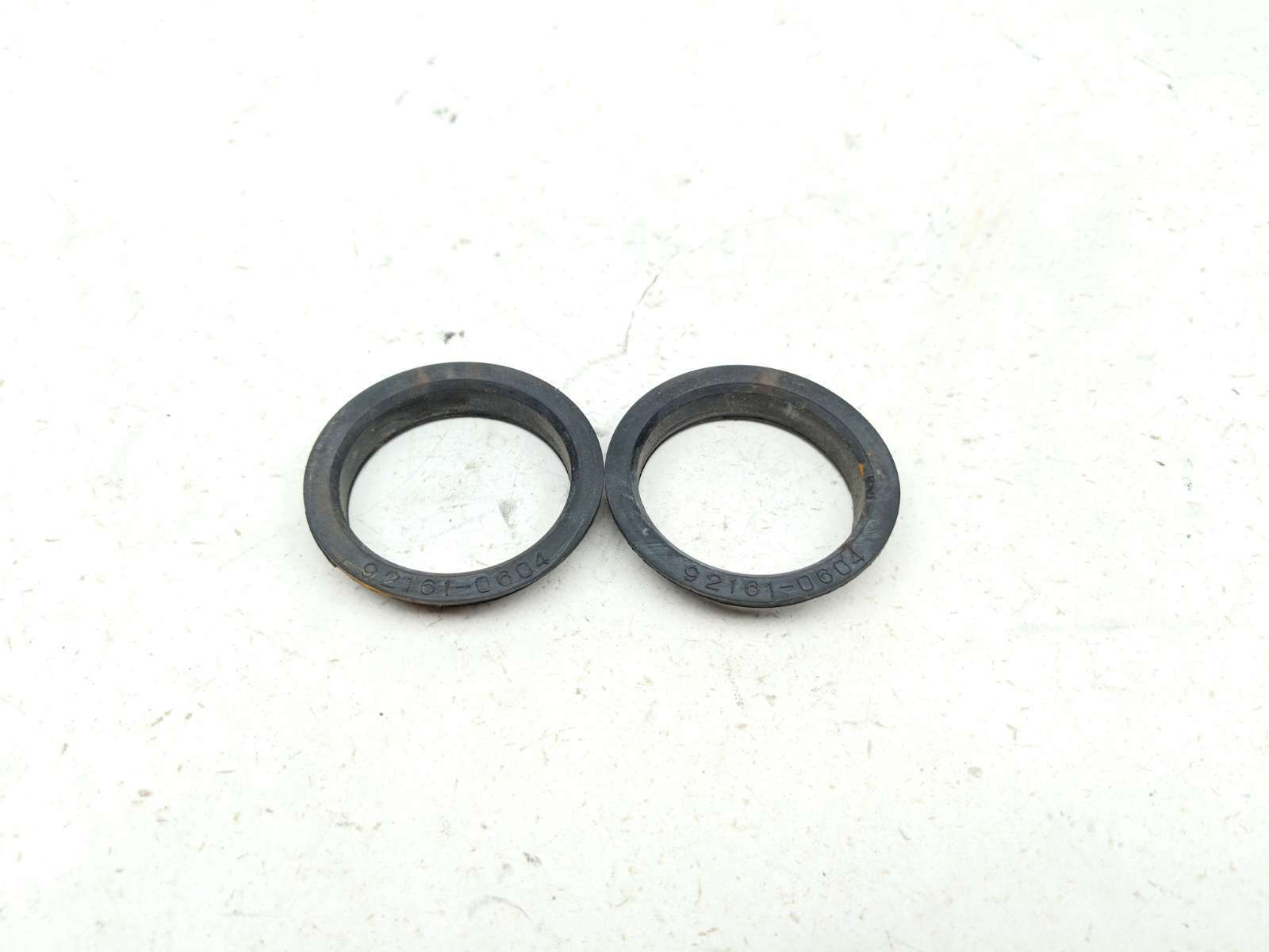 13 Kawasaki Vulcan 1700 Nomad VN1700C Front Fork Seal Gaskets 92161-0604