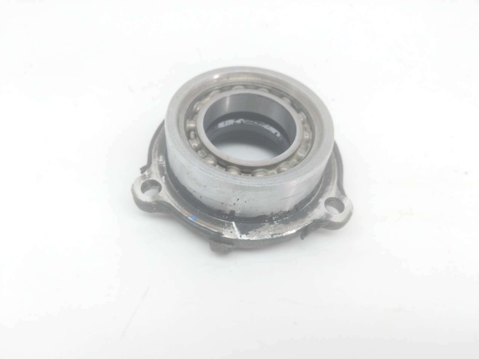 16 Can Am Commander 800R XT Engine Motor Front Center Drive Shaft Bearing Cover
