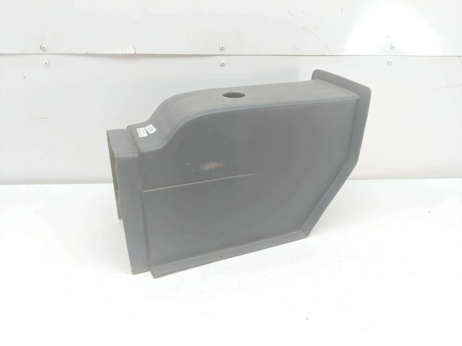 17 Oreion Reeper Floor Drive Shaft Center Console Cover Panel