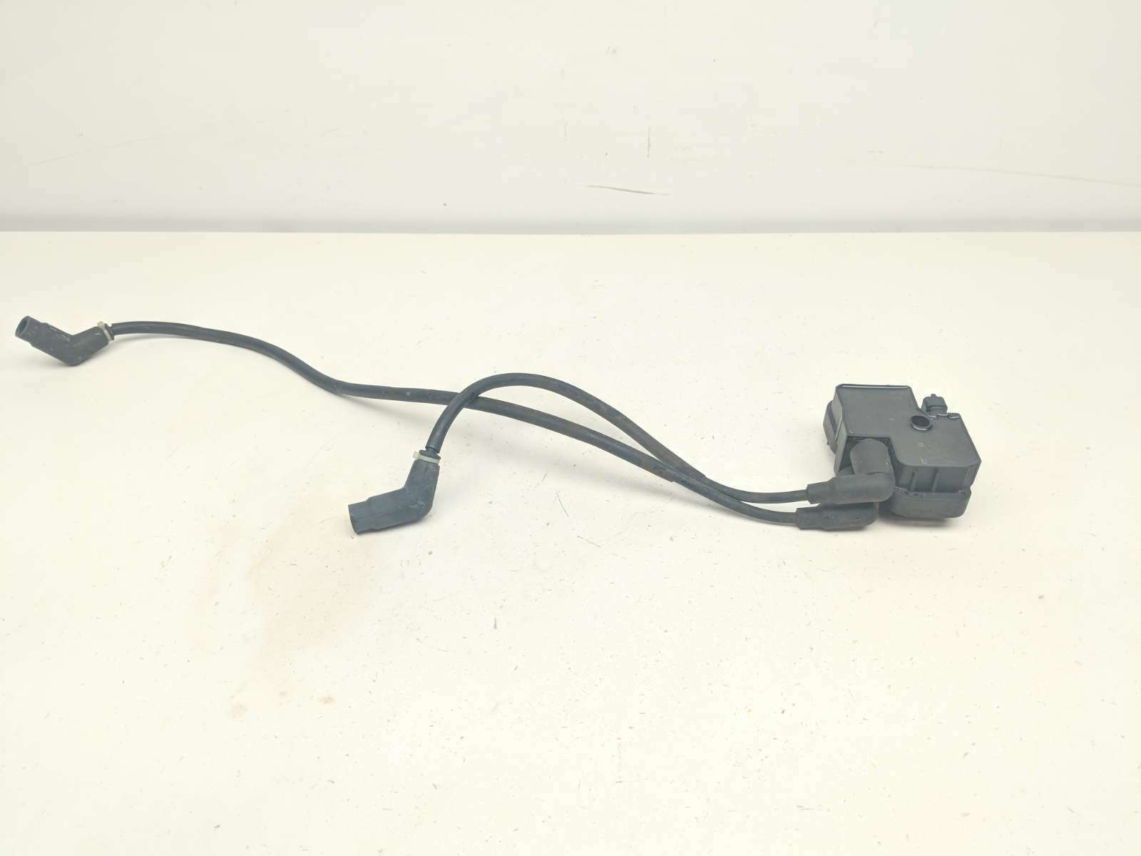 16 Can Am Commander 800R XT Ignition Coil Plug Pack 0221503035