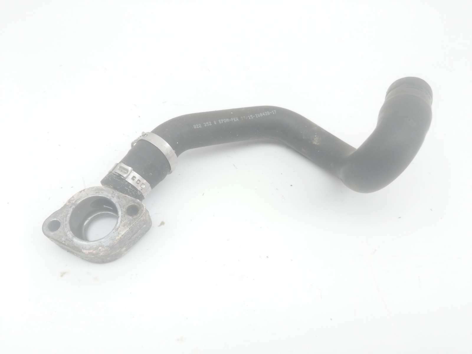 16 Can Am Commander 800R XT Engine Motor Water Tube Connection Socket