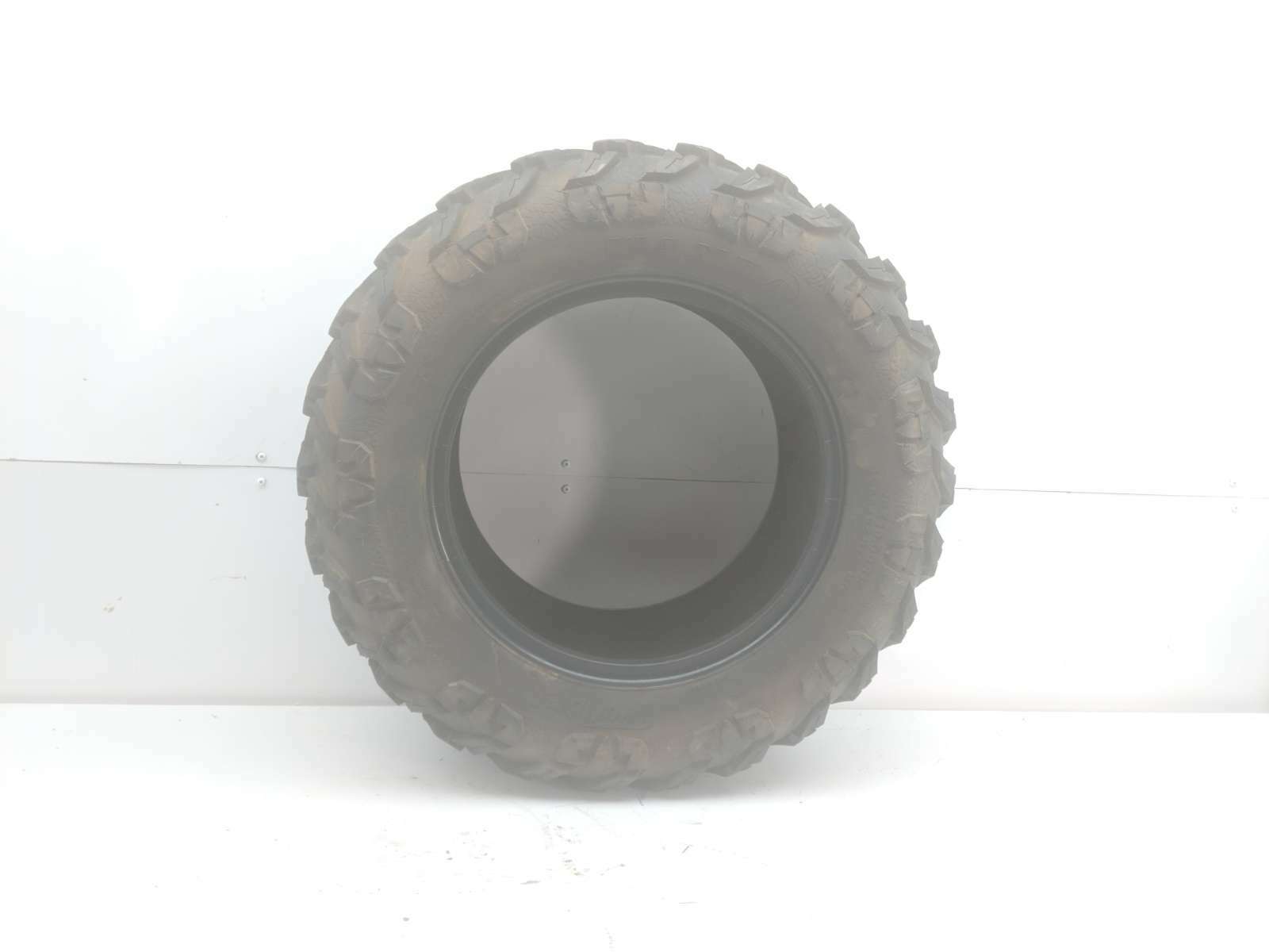 17 Oreion Reeper WANDA THUNDER Tire 28/10.00 255/65 R15 (A)