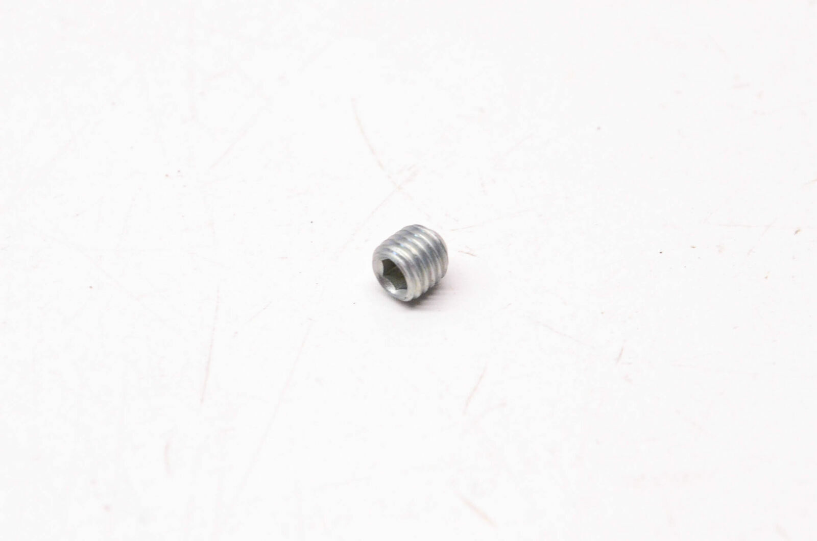 Harley-Davidson 3233 Set Screw QTY 2