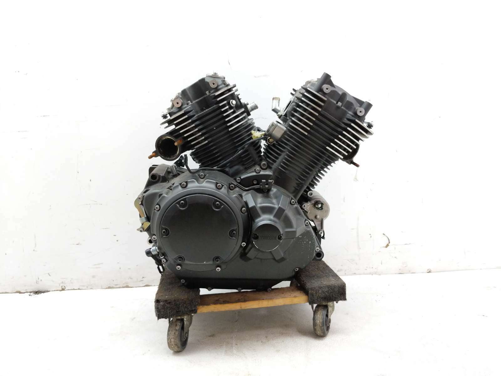 12 Yamaha V Star XVS1300 CT Engine Motor GUARANTEED