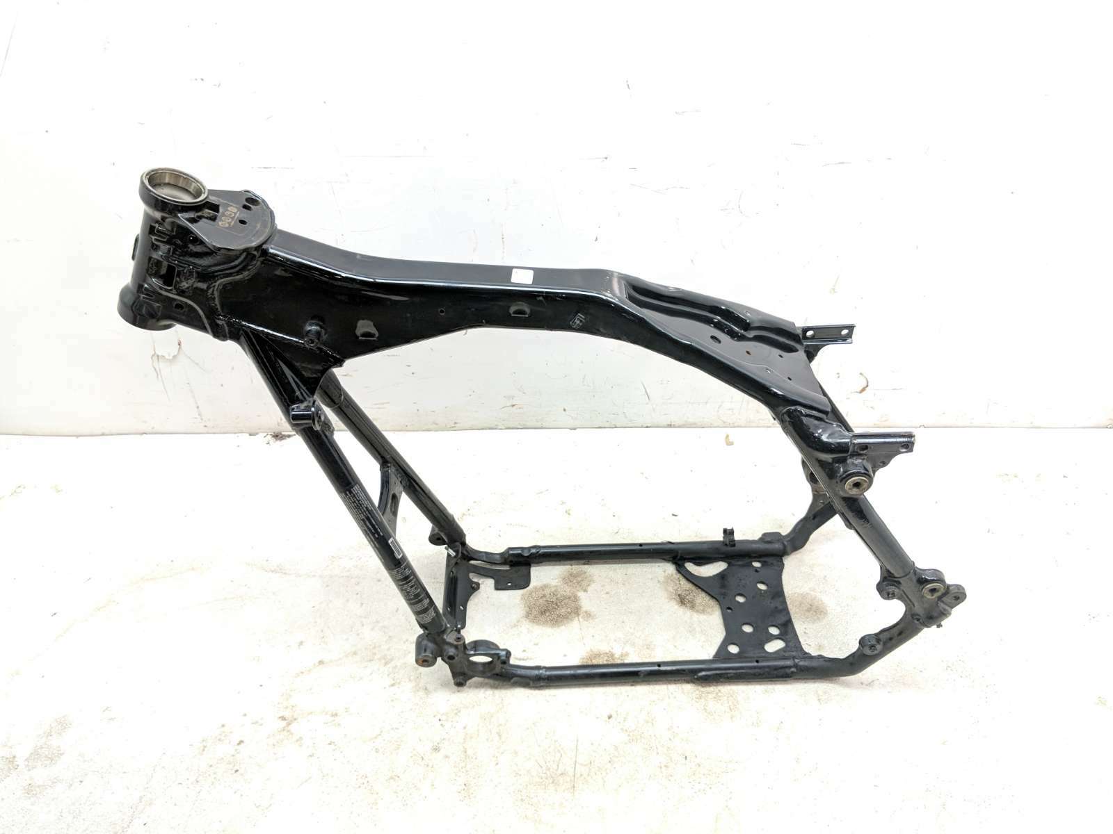 15 Harley Tri Glide Ultra Classic FLHTCUTG Main Frame STRAIGHT