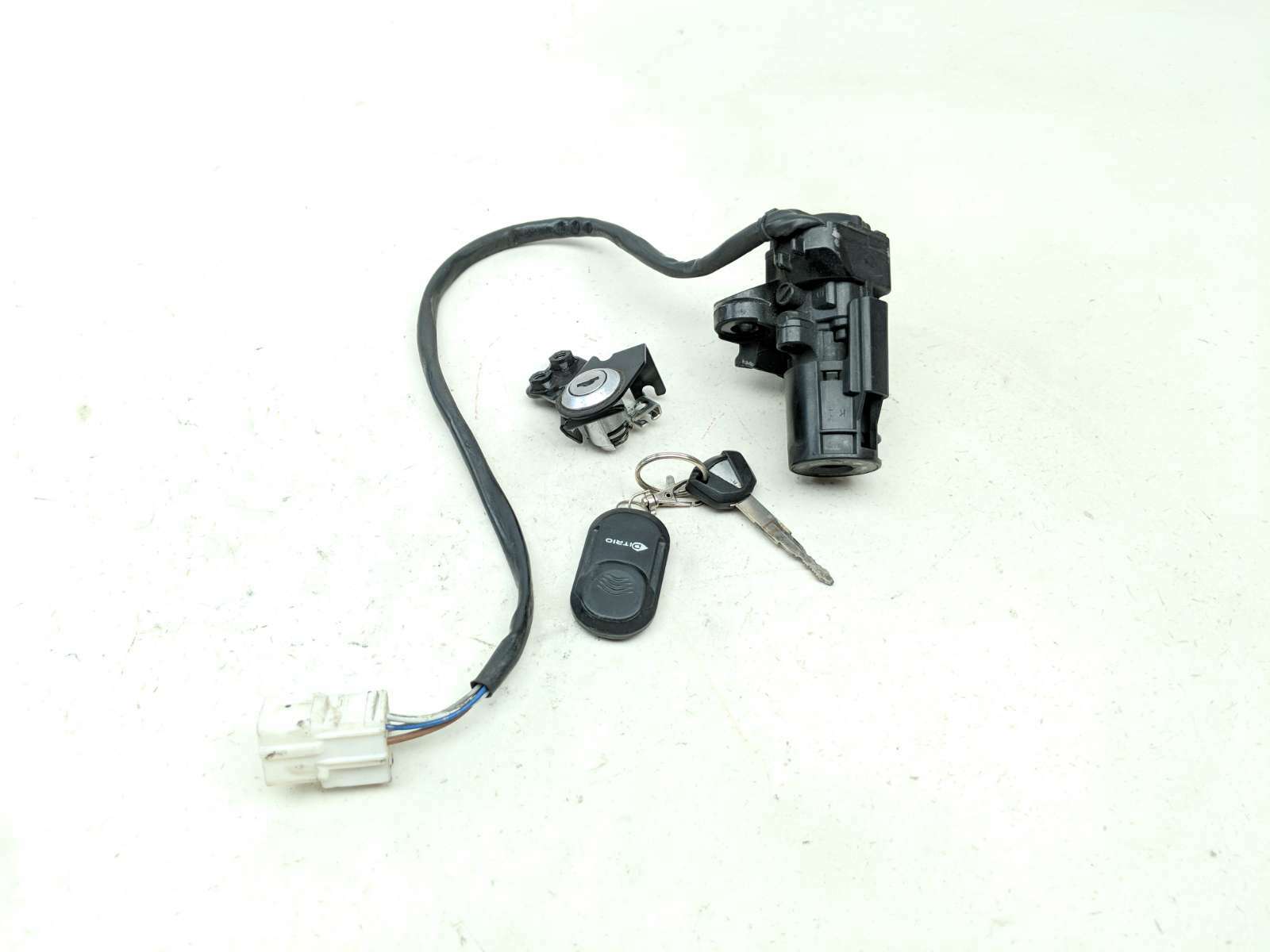 12 Kawasaki Ninja 1000 ZX1000 H Lock Set Ignition Switch Cap And Key
