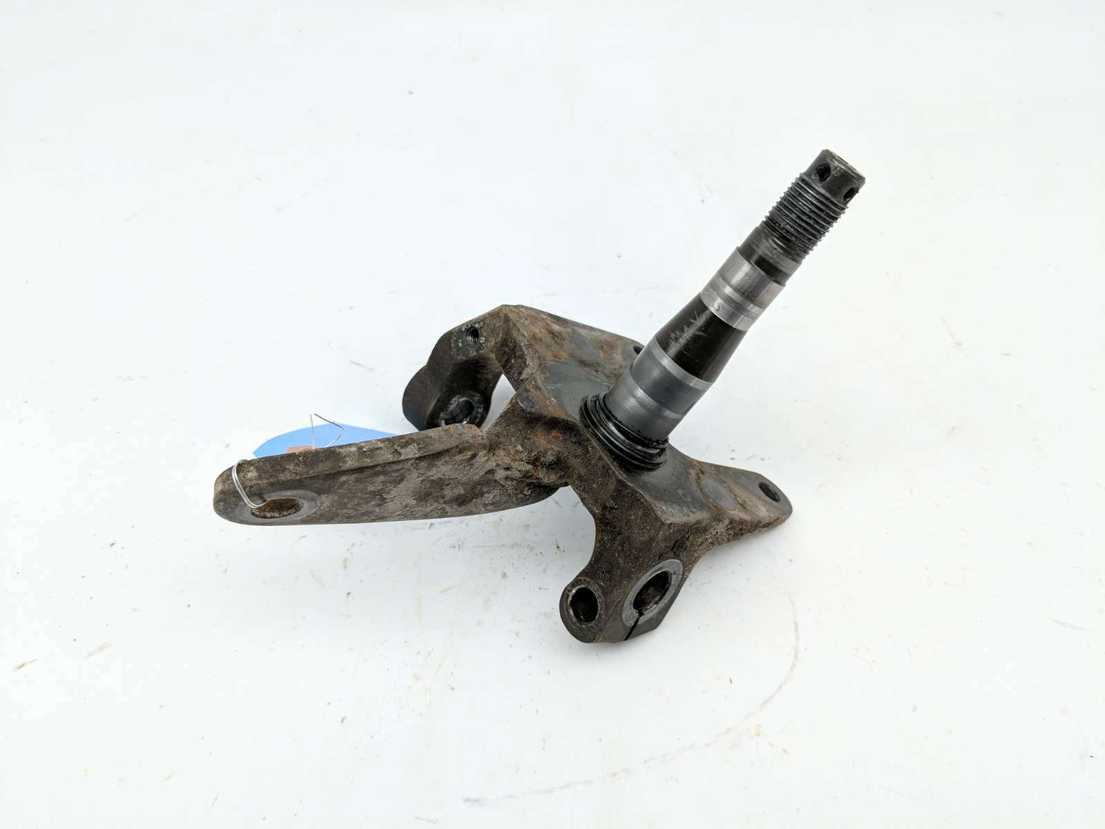98 Kawasaki Mojave 250 Front Right Wheel Spindle Knuckle Carrier