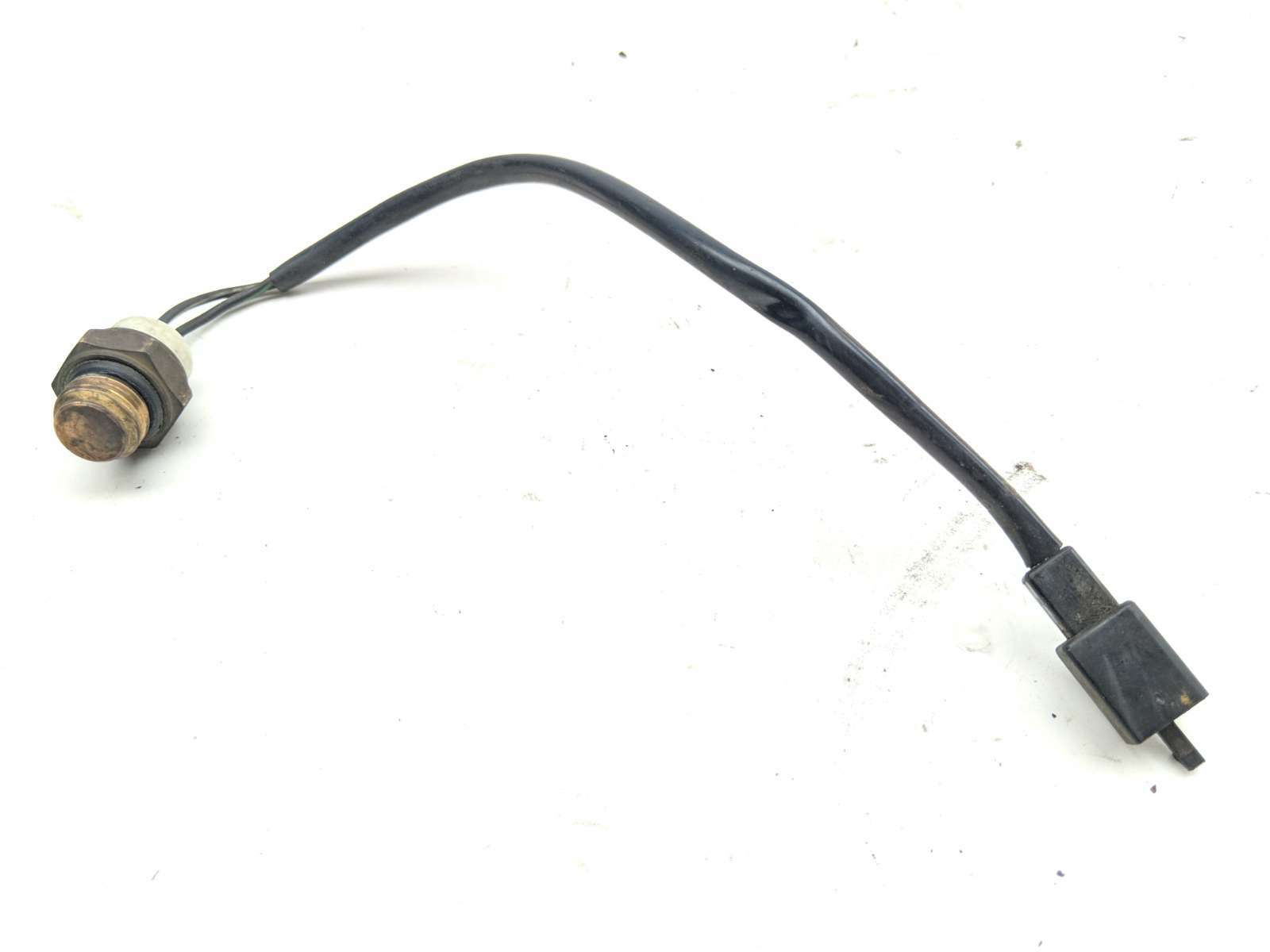 02 Suzuki VZ800 Marauder 800 Temp Temperature Sensor Relay (B)