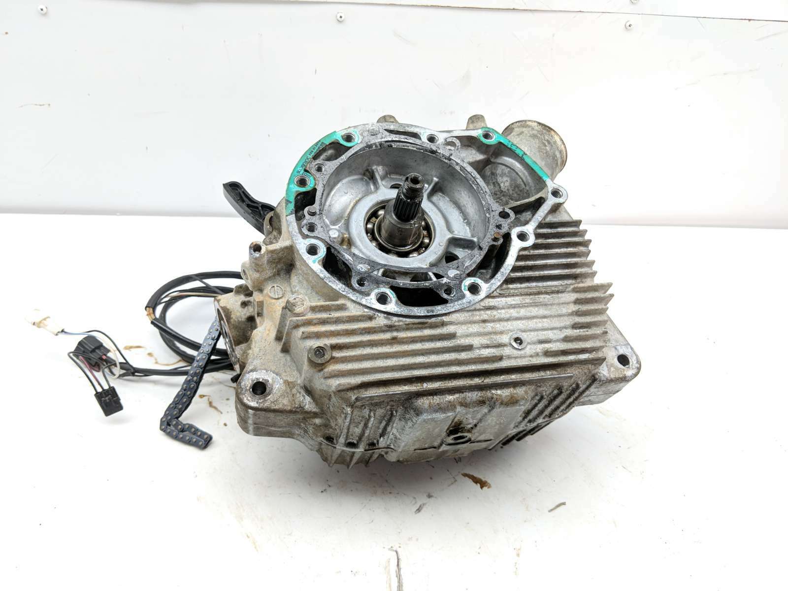 04 Polaris Hawkeye 300 4x4 Engine Motor Crank Case Bottom End