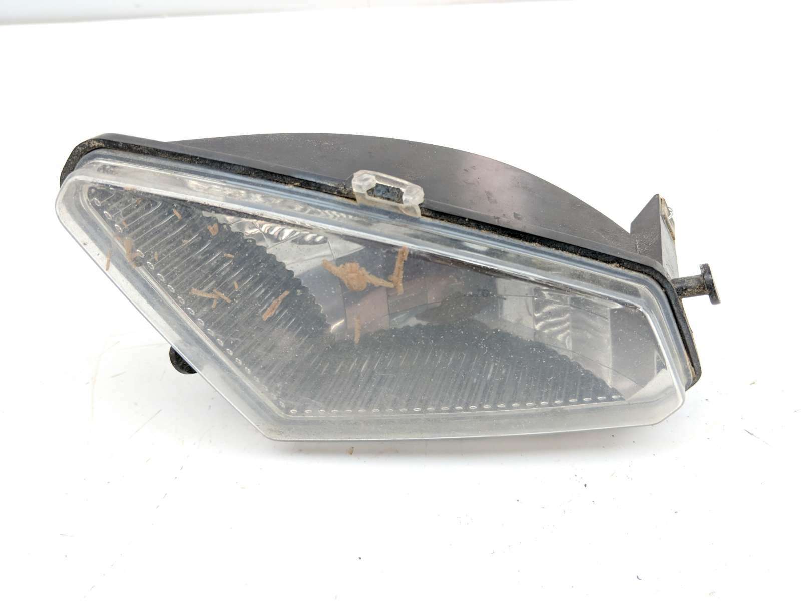 04 Polaris Hawkeye 300 4x4 Front Right Headlight Head Light Lamp 5855370