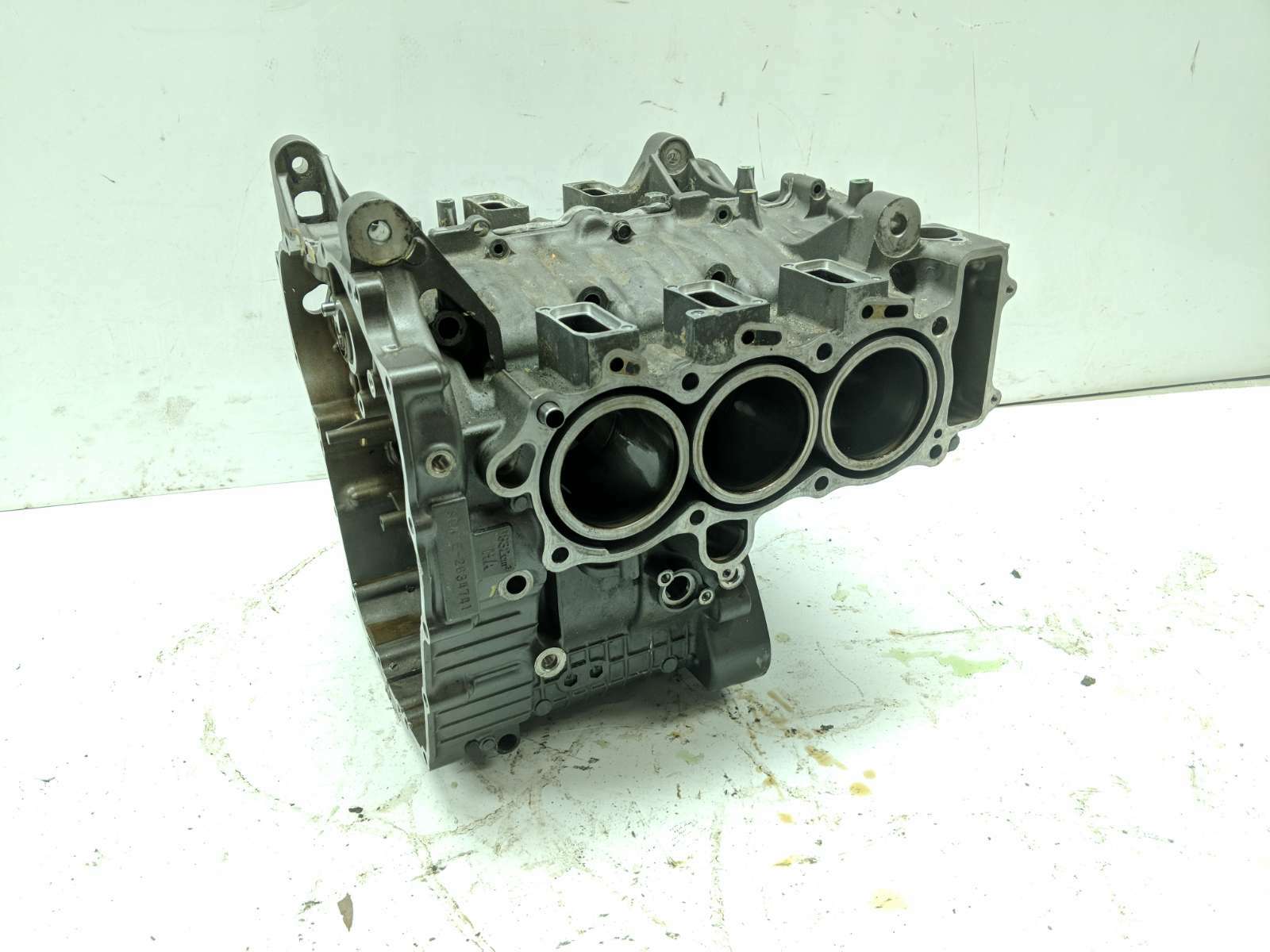 10 Honda Goldwing GL 1800 Engine Motor Case Block