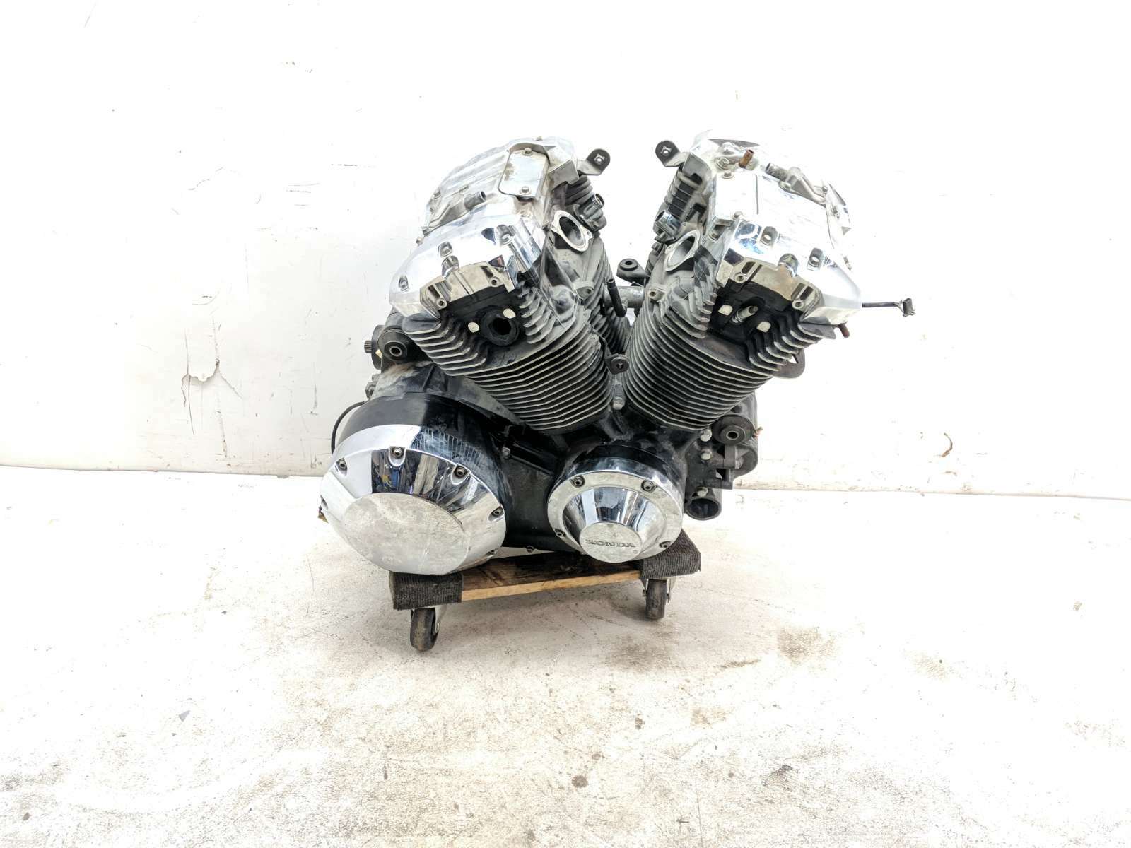 05 Honda VTX1800N3 VTX 1800 Engine Motor GUARANTEED