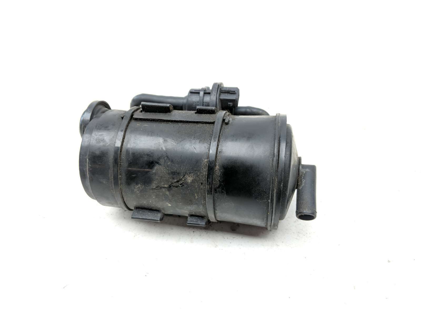 08 Triumph Sprint ST 1050 EVAP Emissions Can Canister Vacuum Pump