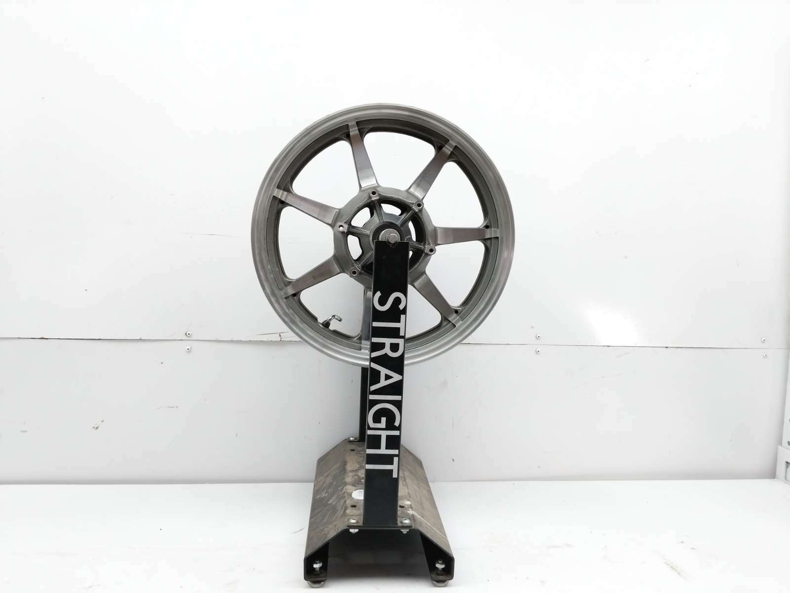 12 Yamaha V Star XVS1300 CT Front Wheel Rim STRAIGHT 16 X 3.00