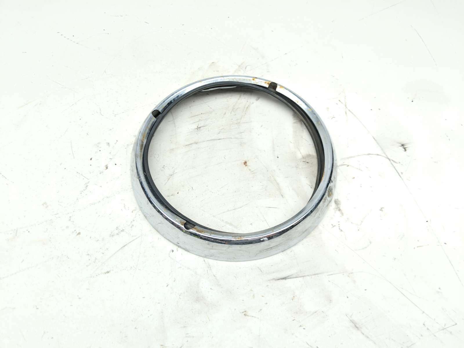 15 Harley Tri Glide Ultra Classic FLHTCUTG Headlight Bucket Bezel Ring Chrome