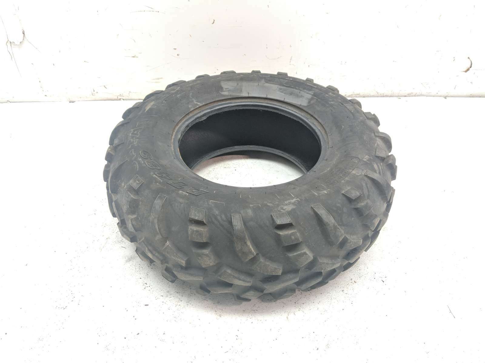 06 Polaris Ranger 700 4x4 CARLISLE AT489 Front Tire 25x10-12 A