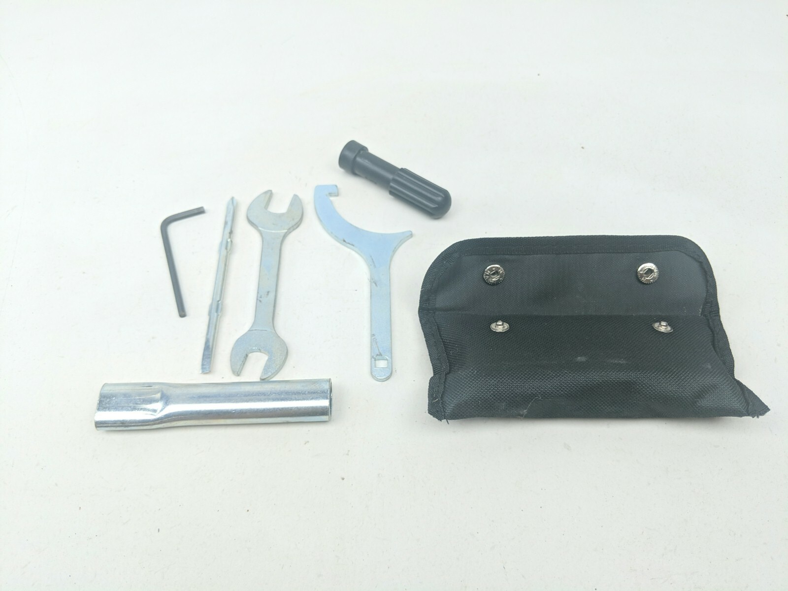 21 Kawasaki Ninja 650 EX650 Tool Kit D