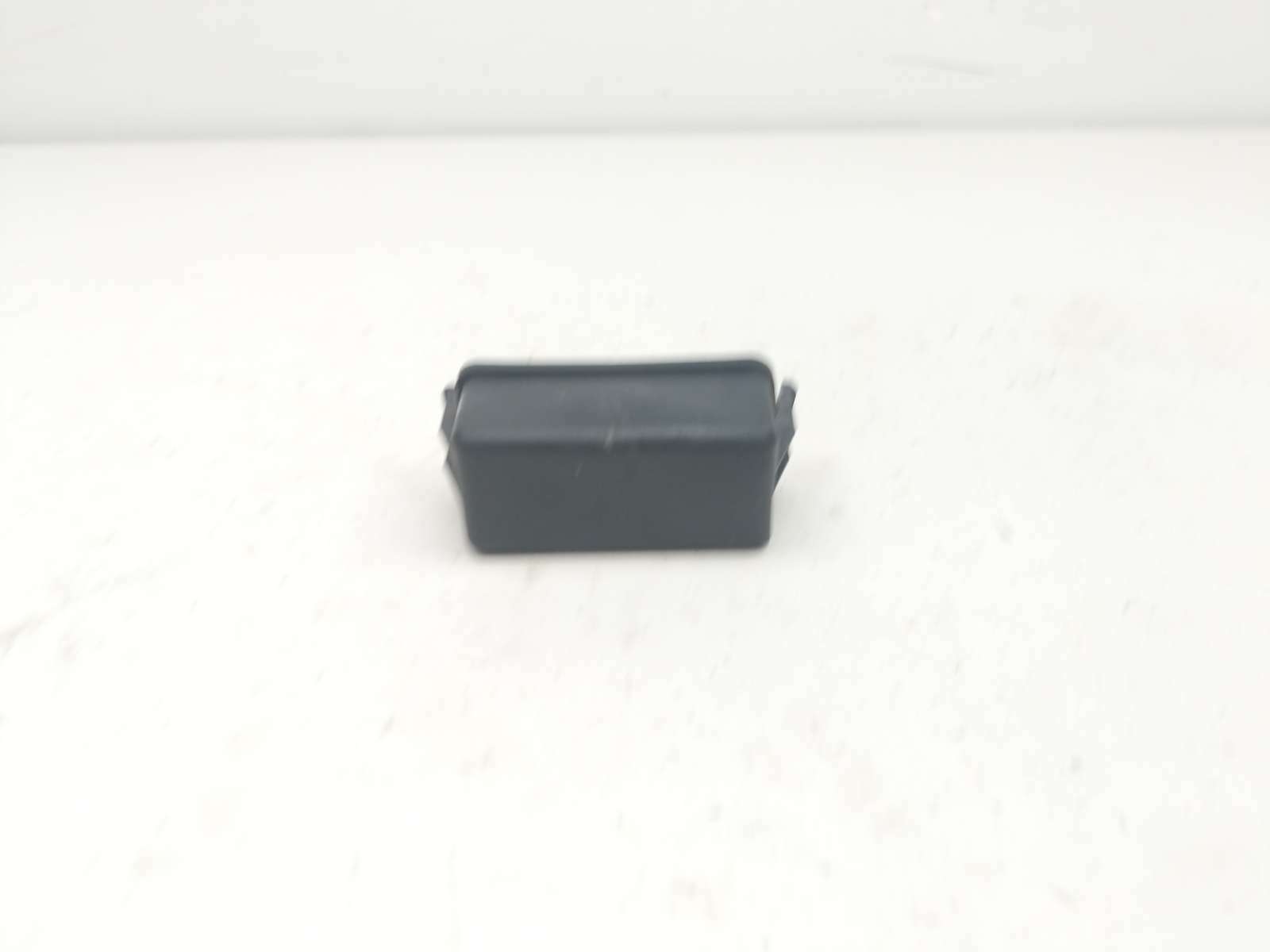 17 Oreion Reeper Fuse Relay Junction Box Cover Lid K