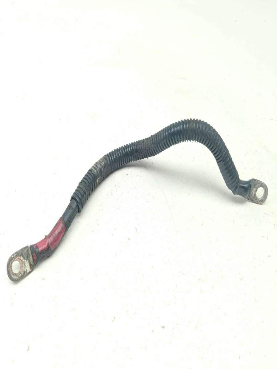 99 Harley Davidson FLHR Road King Battery Cable Terminal