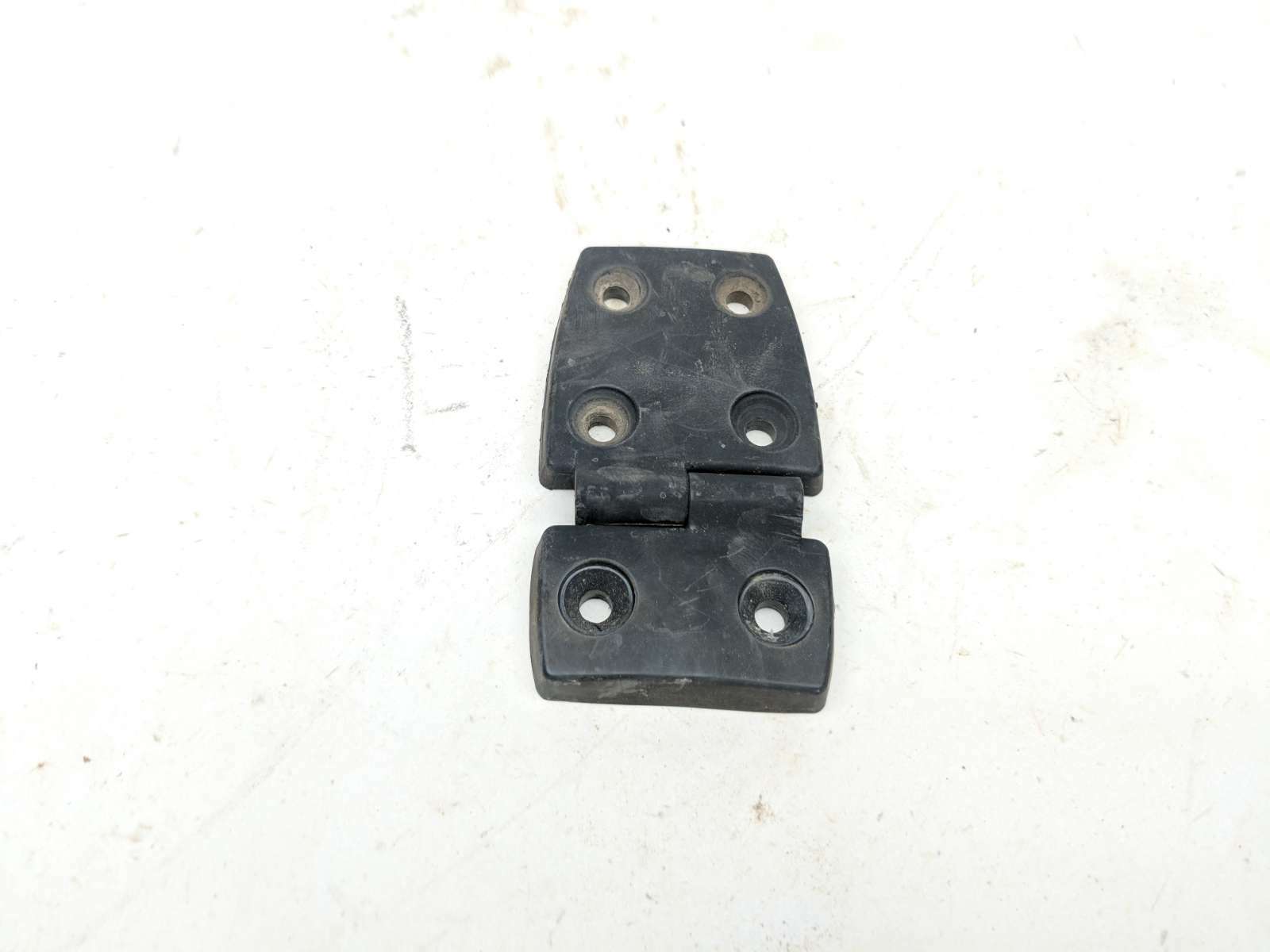 05 Polaris Ranger 700 4x4 Hood Hinge (A)