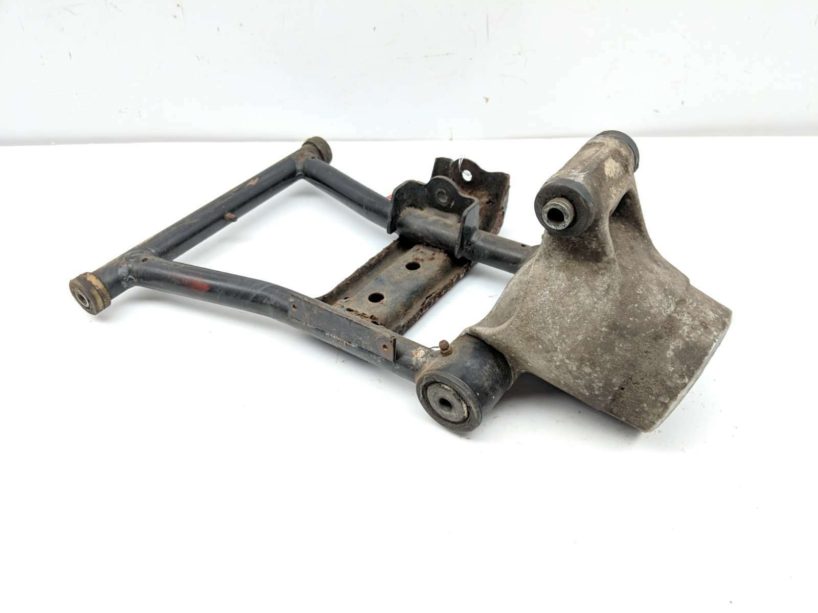 05 Polaris Sportsman 500 Rear Right Control A Arm Lower