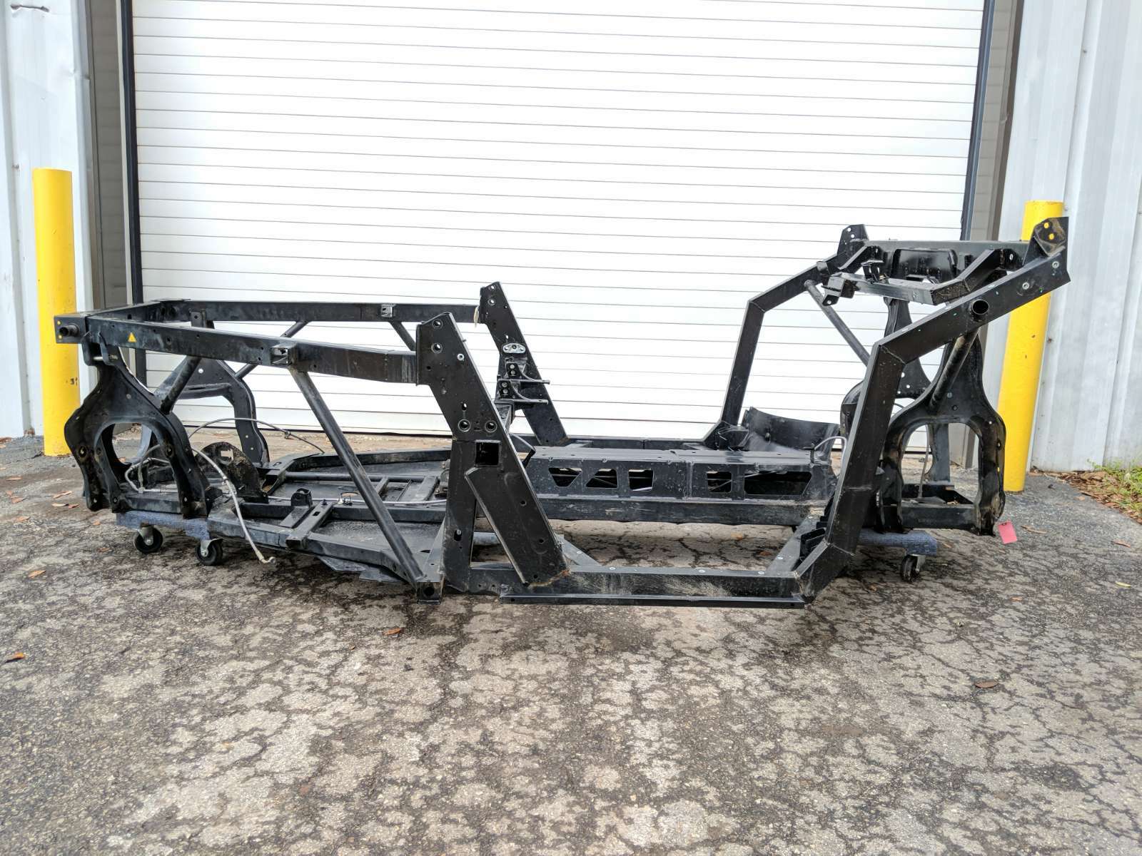 21 Can Am Defender XT Cab HD8 Main Frame Chassis STRAIGHT SLVG