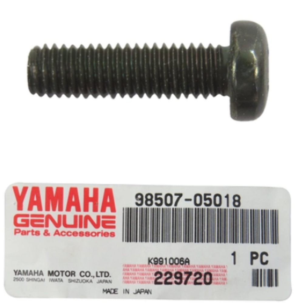 Yamaha Panhead Screw 98507-05018 QTY2