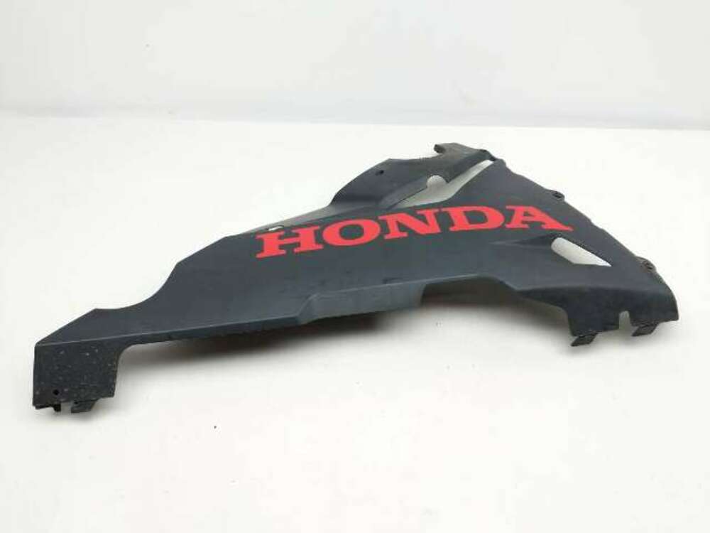 18 Honda CBR1000RR CBR1000 Right Lower Belly Fairing Plastic