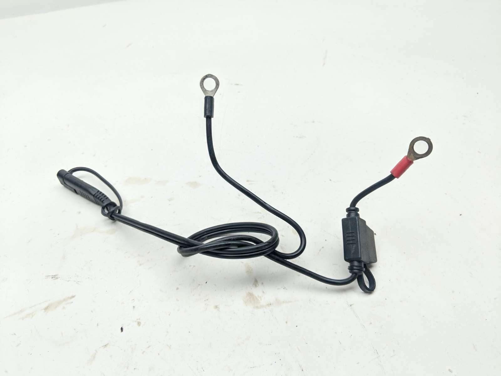 18 Triumph Street Twin Battery Tender Cable Audio Harness