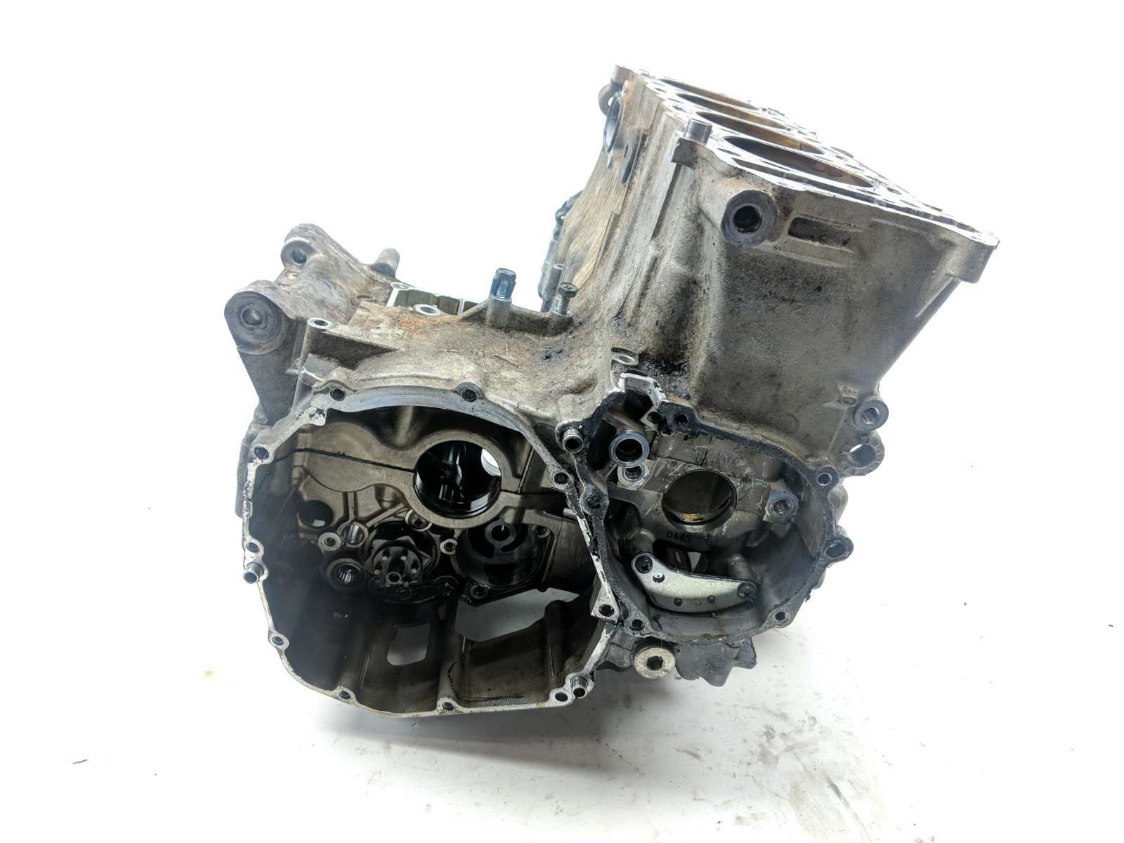 03 04 Suzuki GSX-R1000 Engine Motor Case Block