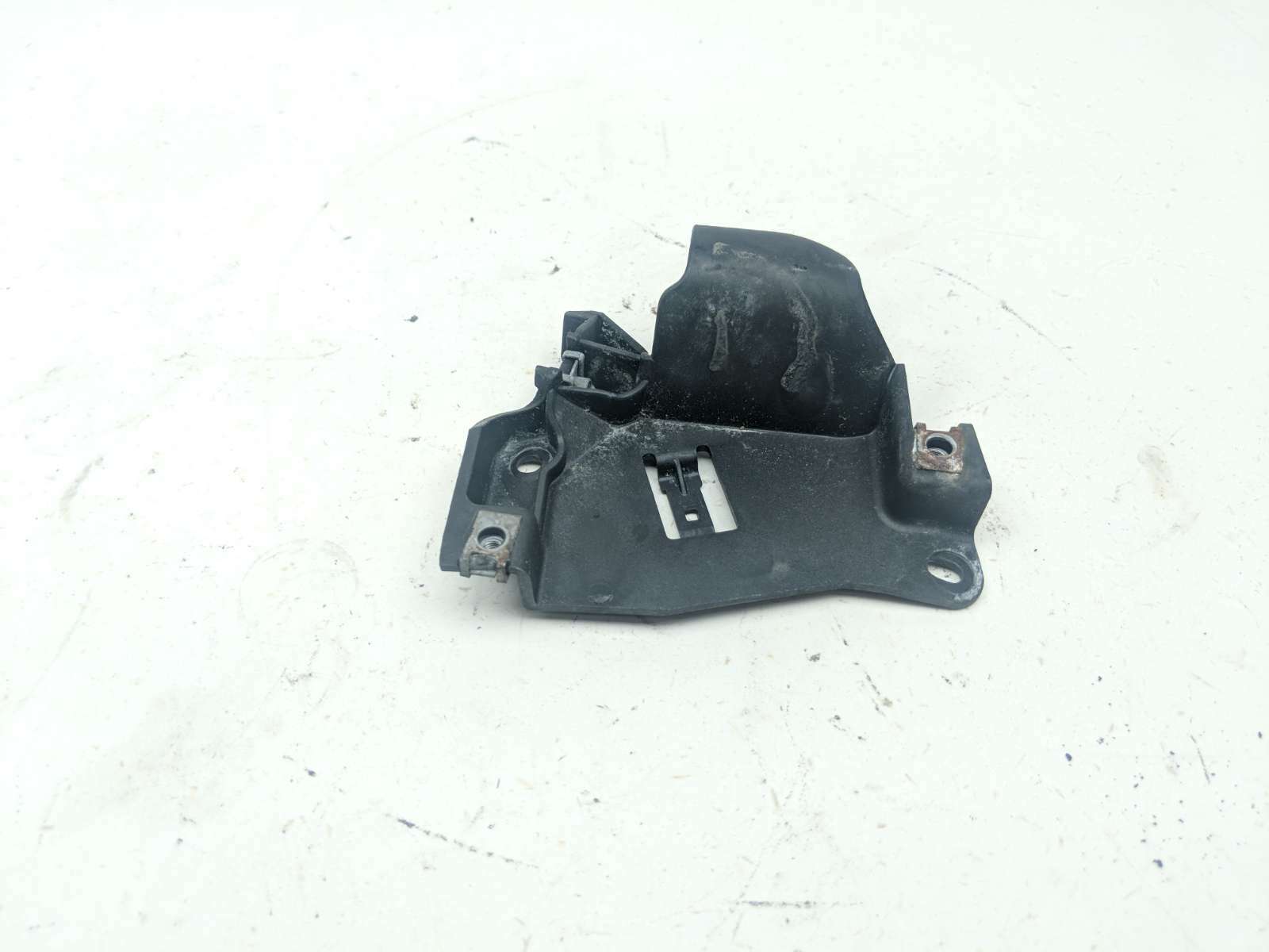 17 Triumph Bonneville T100 Right Mount Bracket Holder Plastic